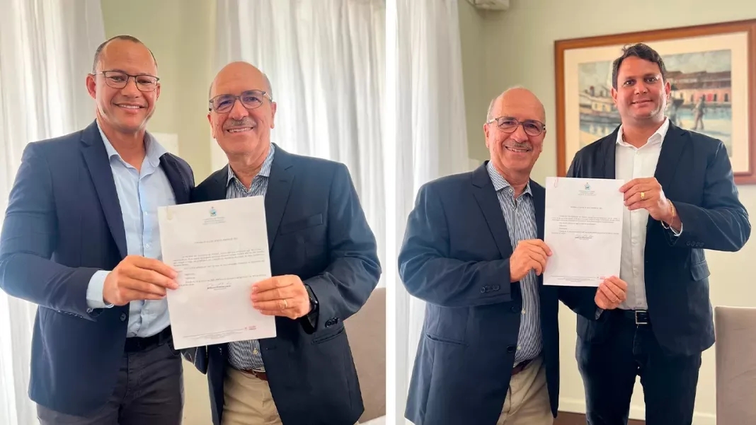 Prefeito Ronaldo Lopes empossa dois membros do primeiro escalão do governo