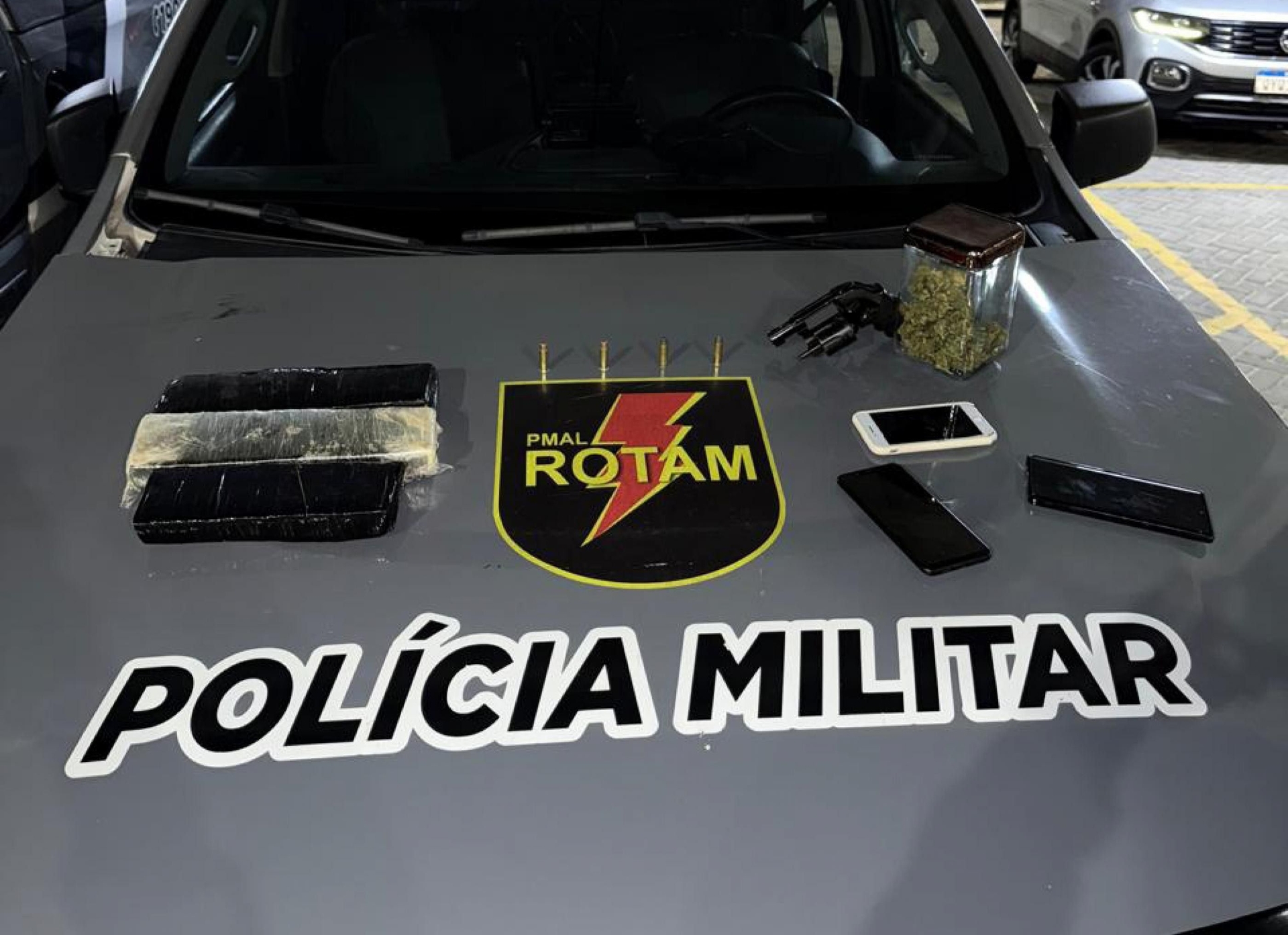 Cerco policial em Maceió resulta em prisão e morte