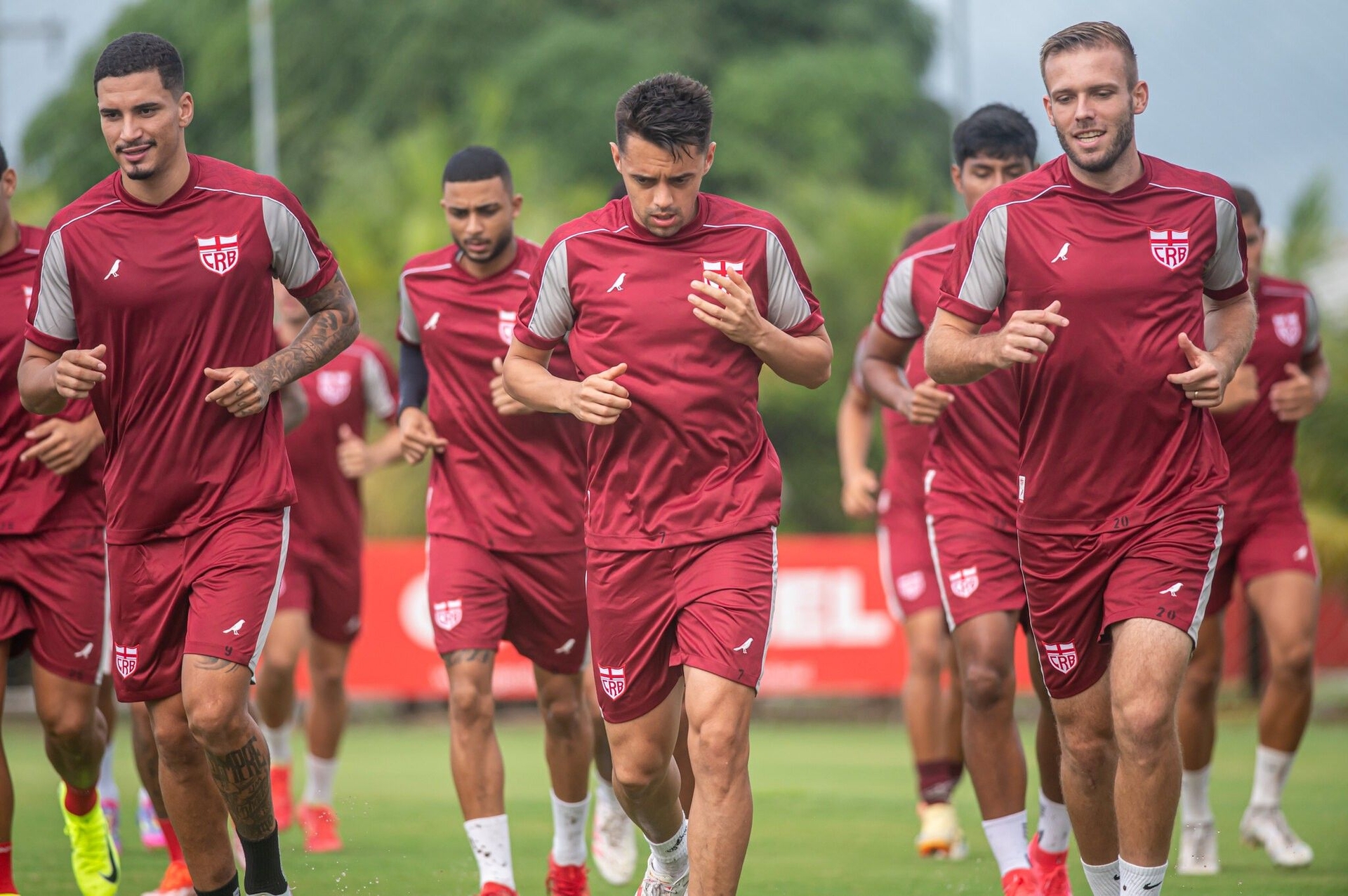 Barroca deve mudar formação do CRB para jogo contra Atlético-GO