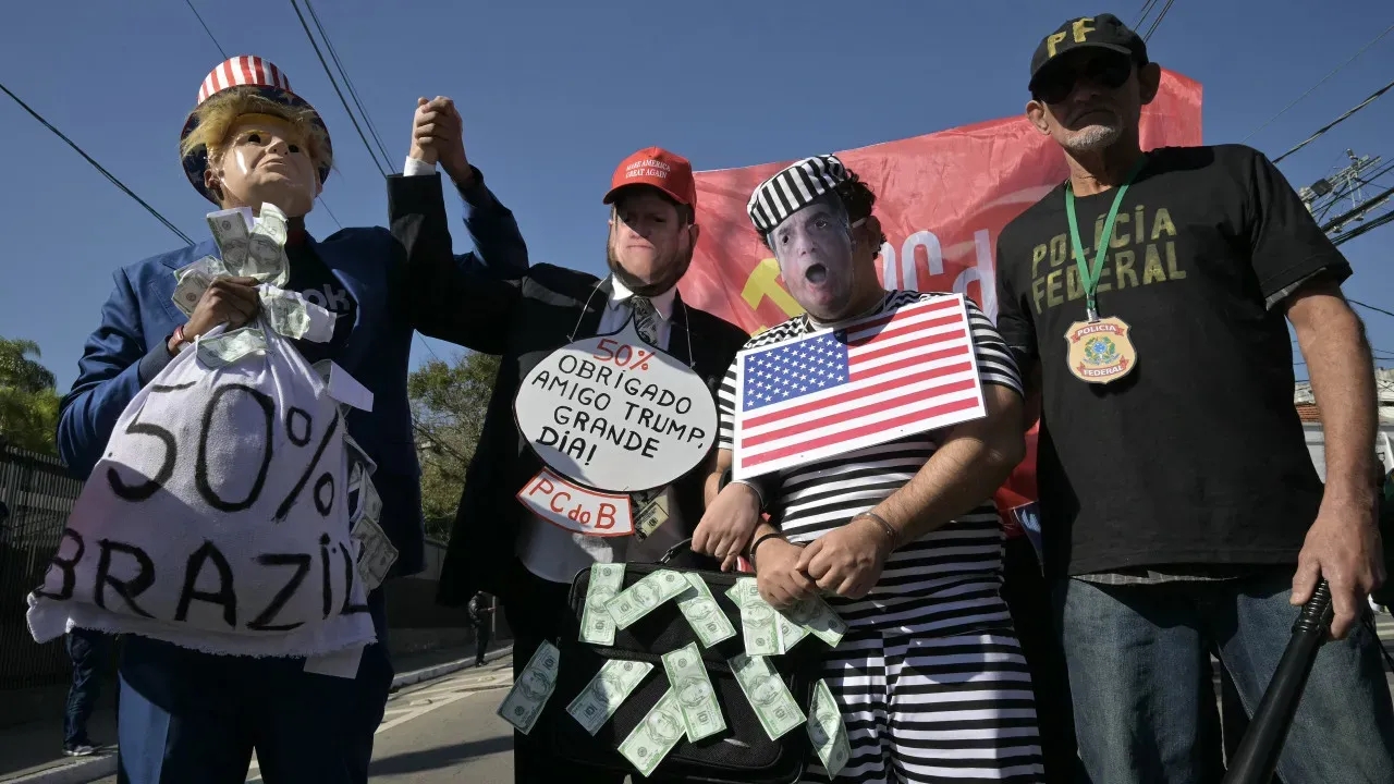 Bolsonaristas buscam mobilização após sanções de Trump a Moraes