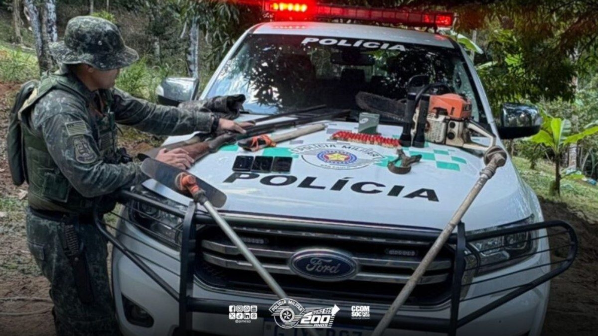 PM apreende caçadores e armas em SP