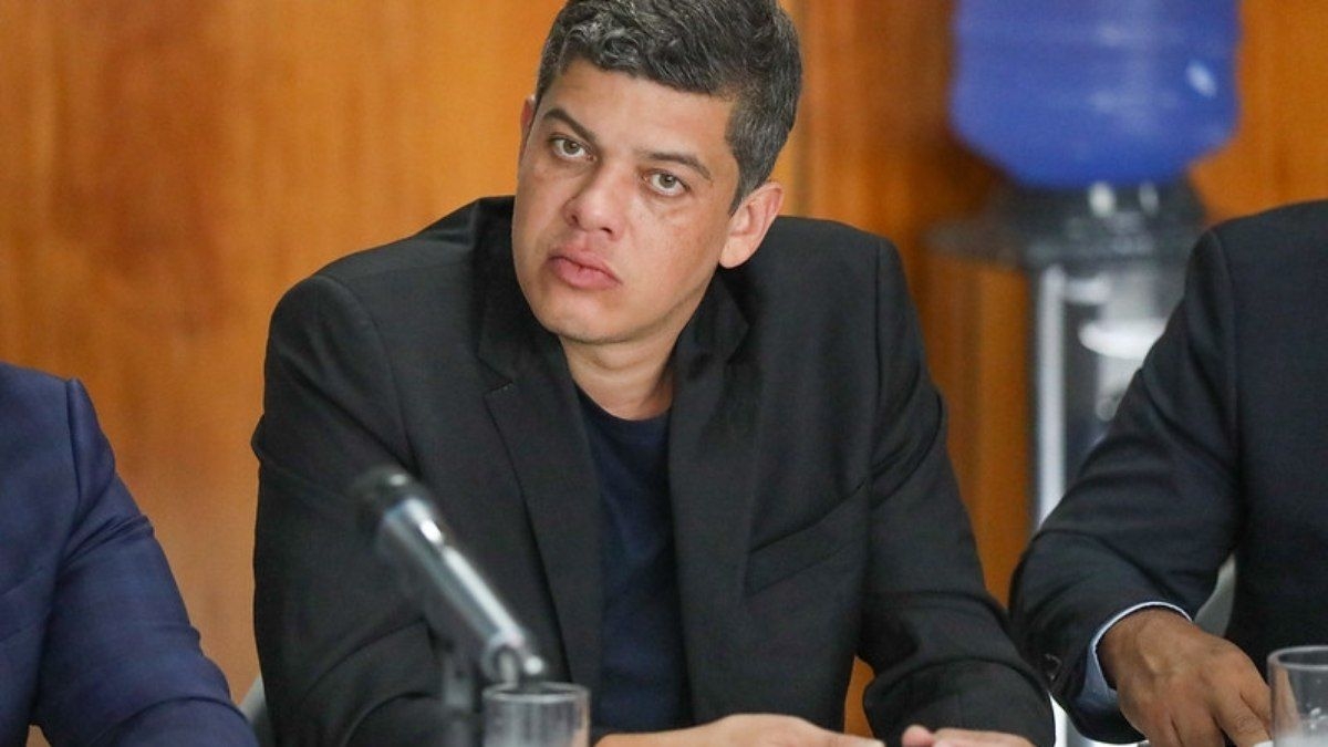 Deputado Daniel Donizet se envolve em confusão com a PM