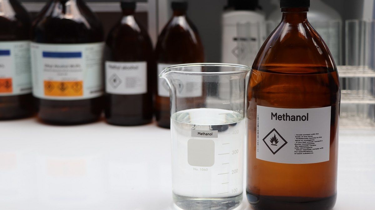 Intoxicações por metanol aumentam em São Paulo