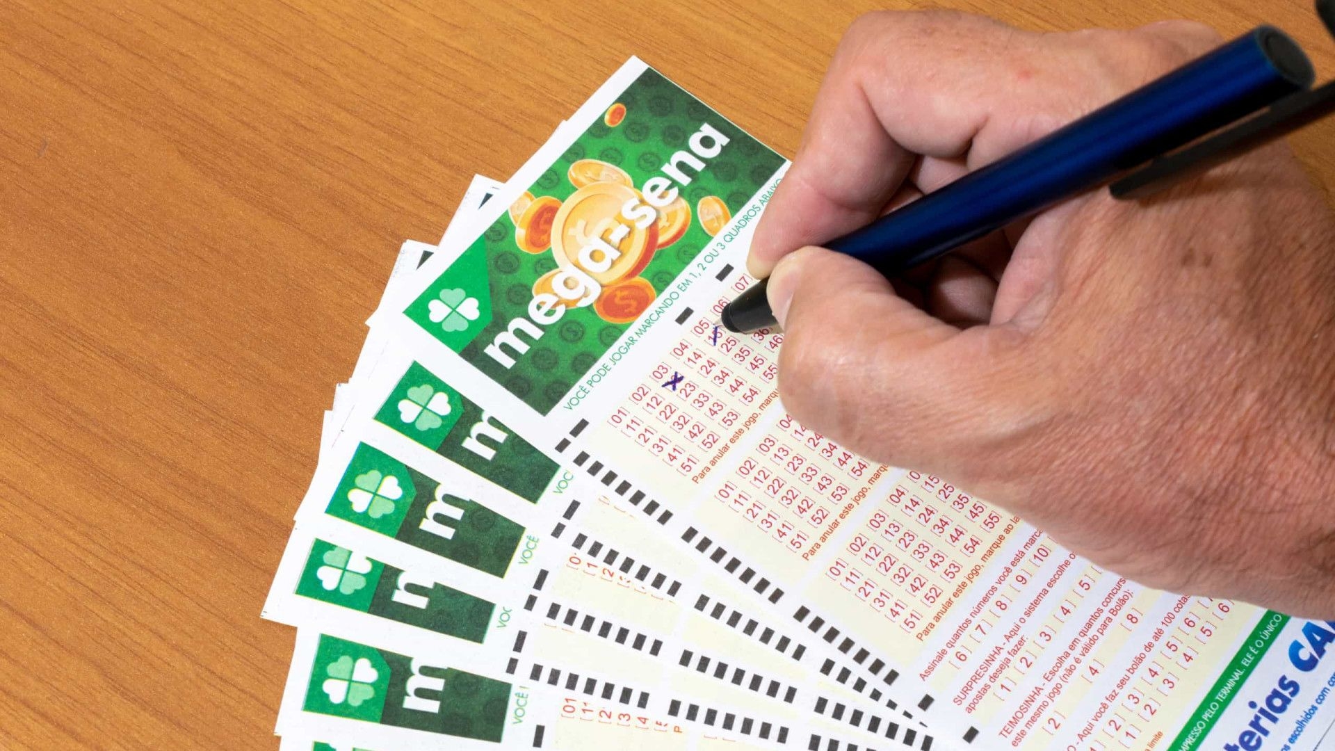 Mega-Sena acumula e prêmio vai a R$ 7 milhões