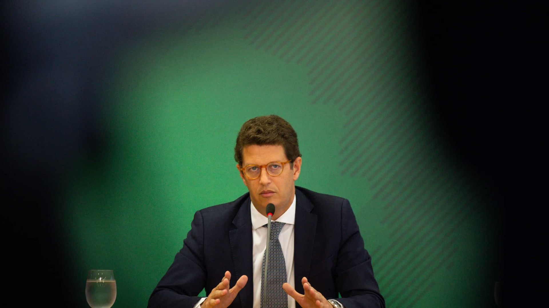 Salles recua após 4 meses e se lança de novo na disputa para Prefeitura de SP