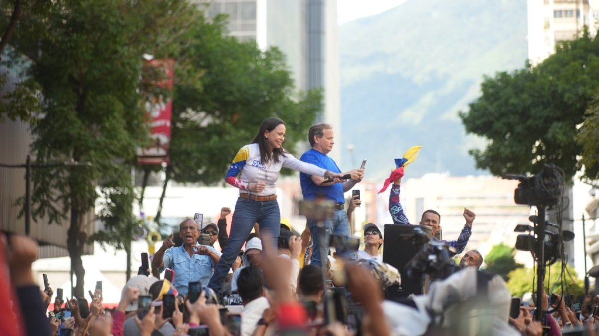 María Corina Machado vence Nobel da Paz de 2025