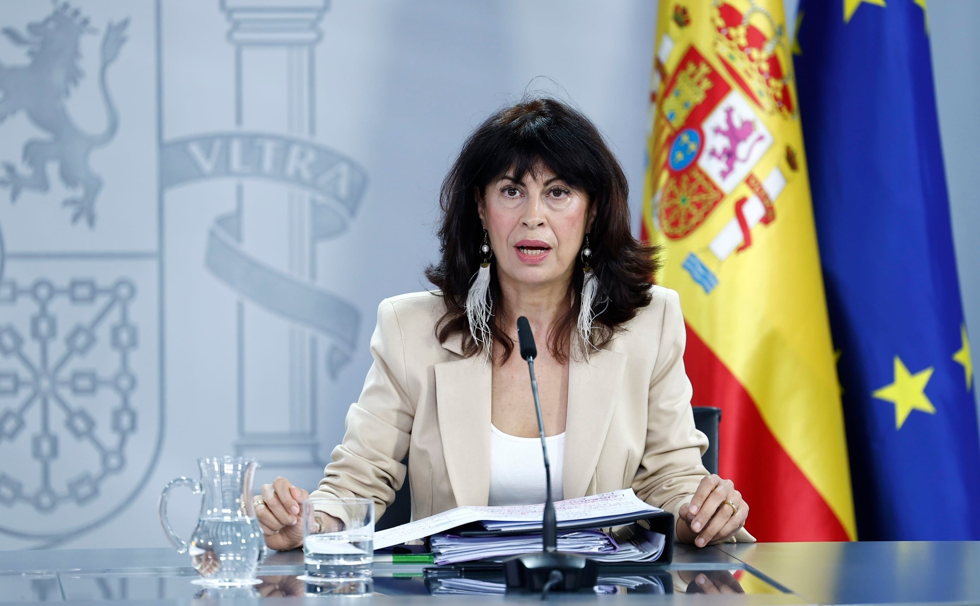 Feijóo recorre ao Constitucional contra bloqueio do Senado