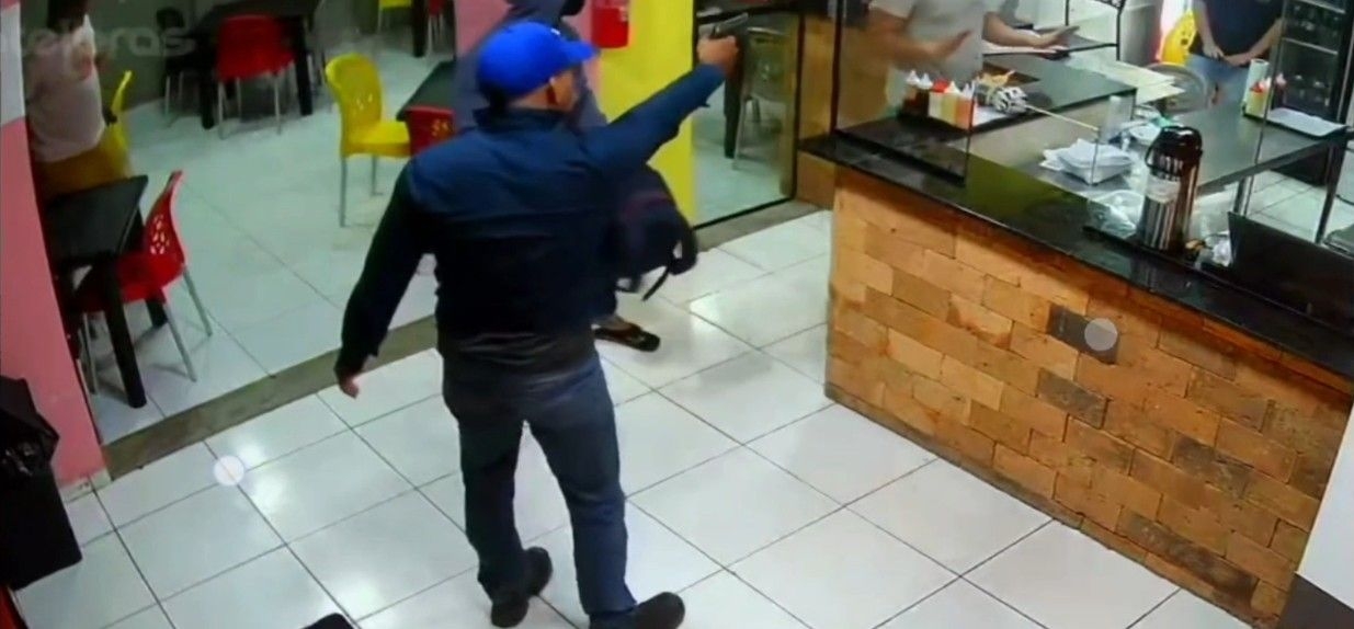 Violência em Maceió: Assalto a Lanchonete Registra Criminosos Armados