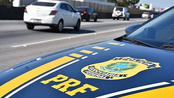 Criança de quatros anos é encontrada abandonada na BR-104, em União dos Palmares