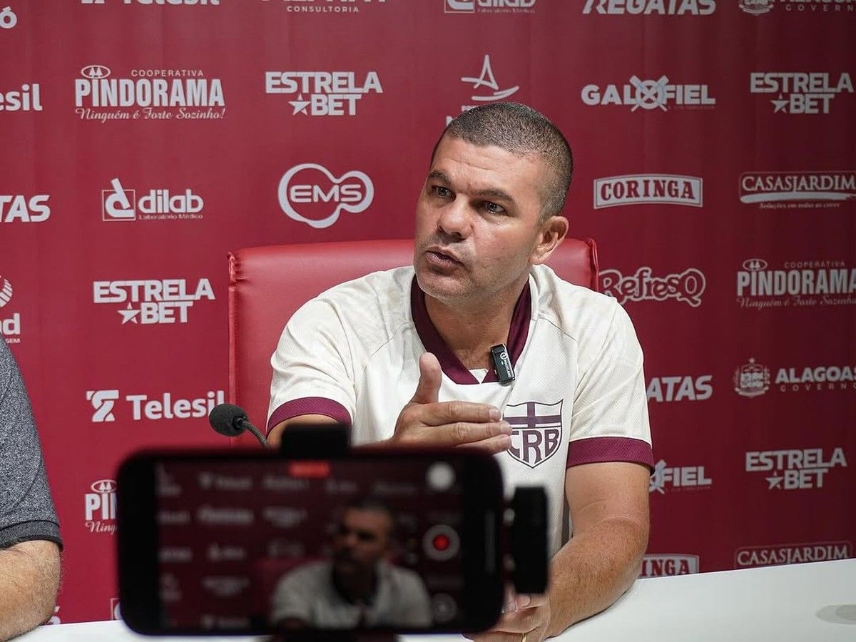 Louzer elogia Gegê e destaca seu papel no CRB