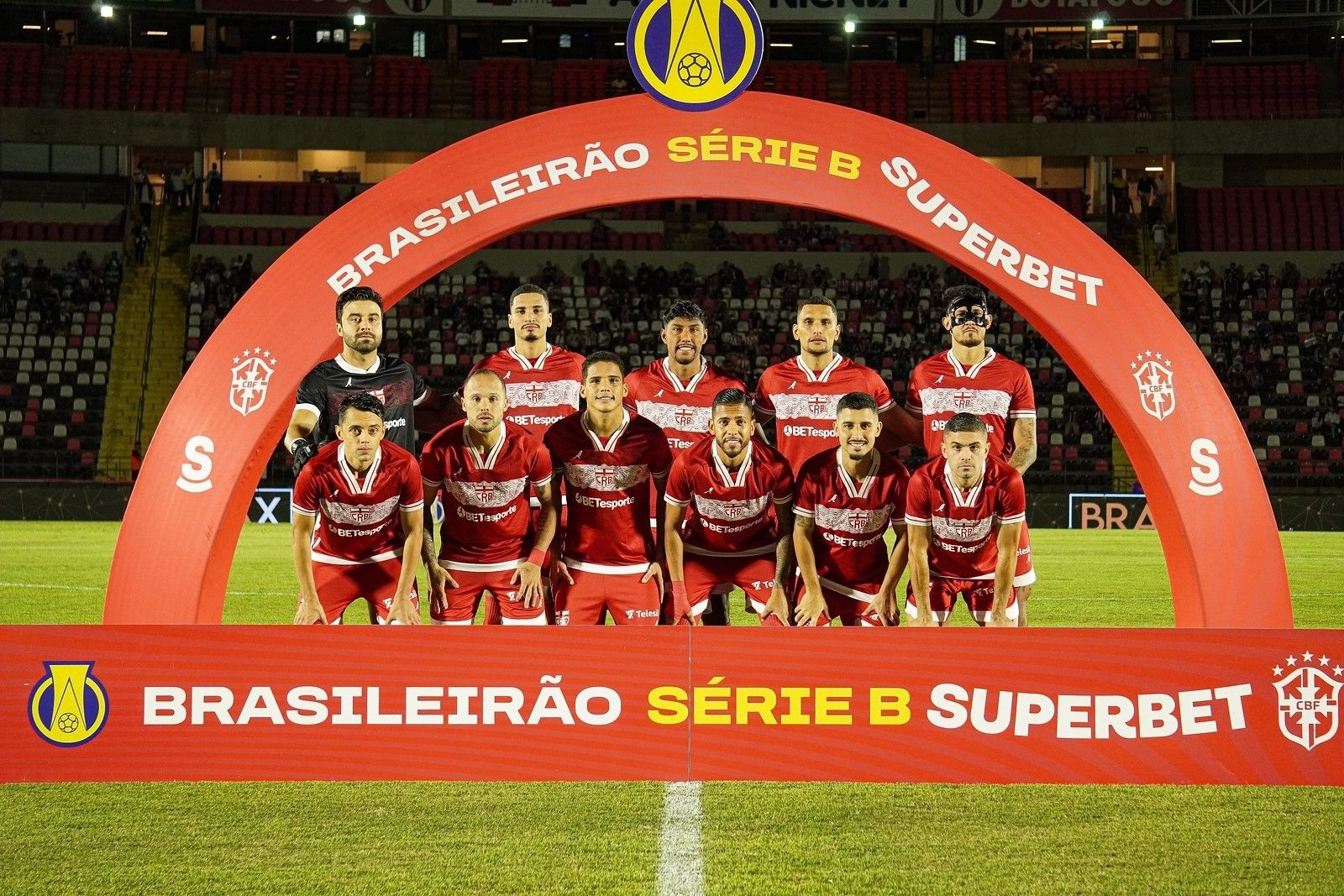 CRB perde chance de voltar ao G-4 contra Botafogo-SP