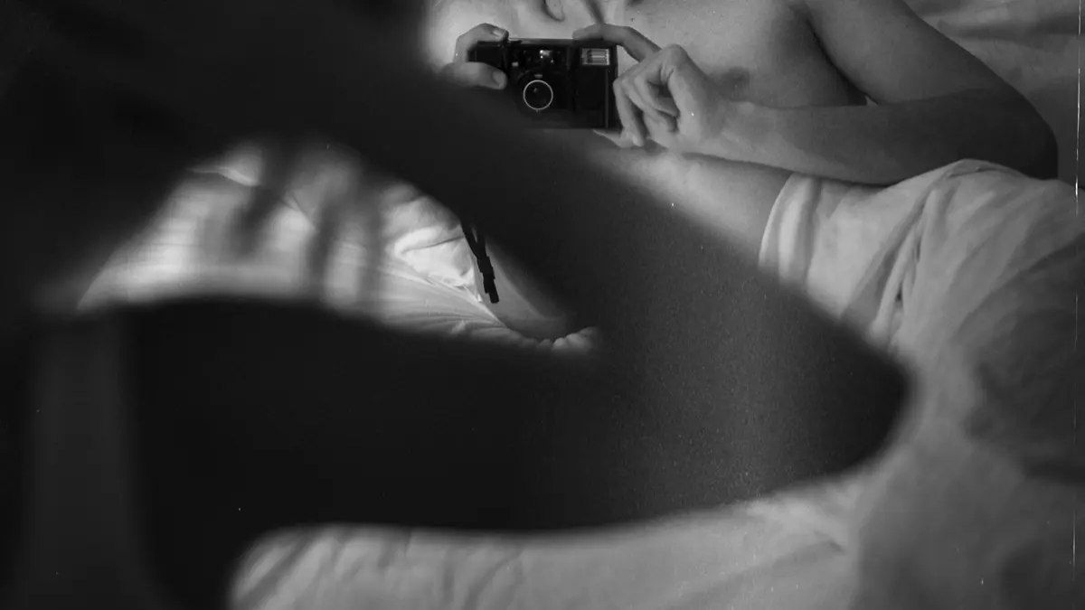 Justiça condena homem por divulgação de fotos íntimas