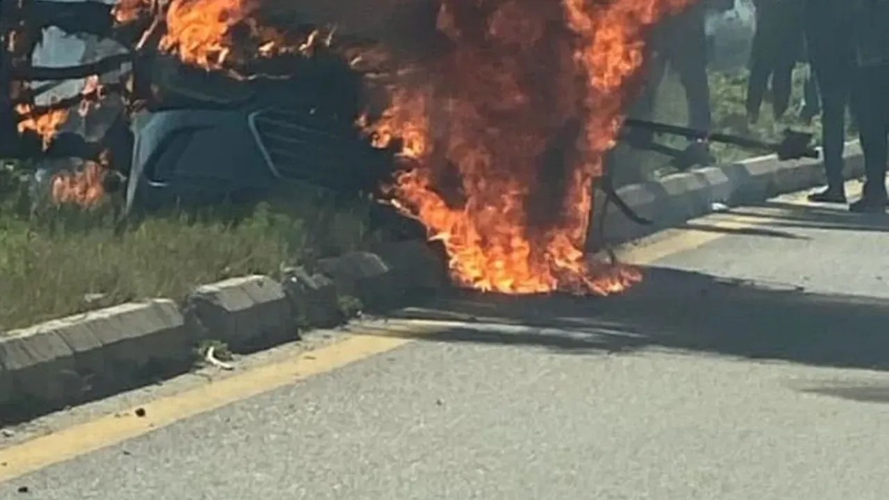 Explosões em ônibus em Israel levantam suspeitas de terrorismo
