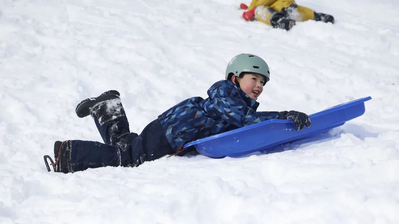 Nevasca no Canadá causa fechamento de escolas e voos