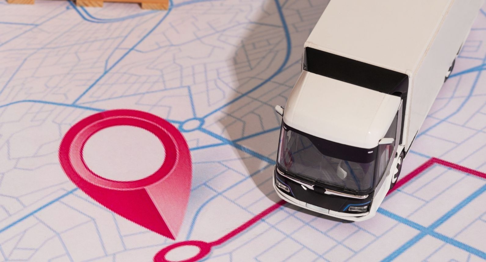 Proteja sua transportadora com seguro da Edias Seguros