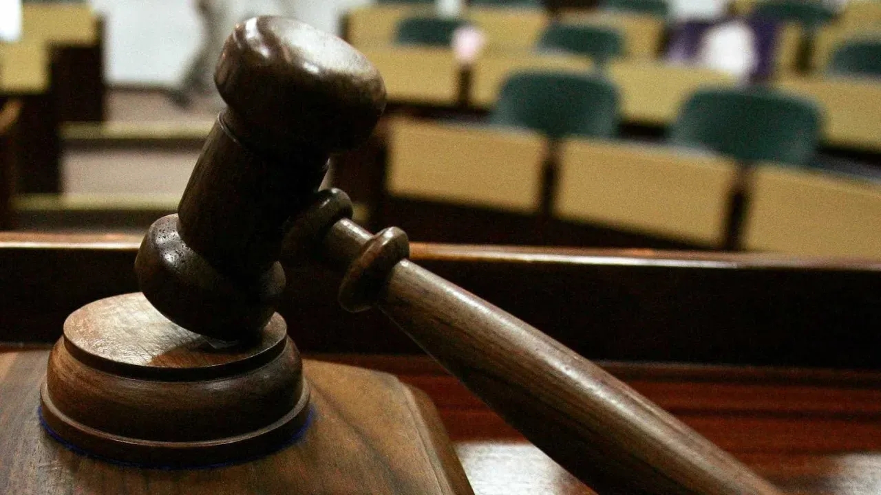 Justiça reconhece menino de 10 anos com três pais no ES