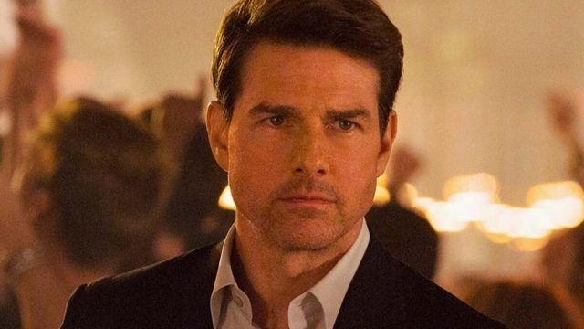 Tom Cruise aos 61 anos brilha em Missão Impossível