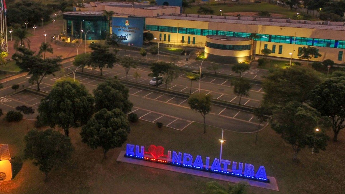 Indaiatuba investe R$ 513 mil em bolsas para alunos ricos