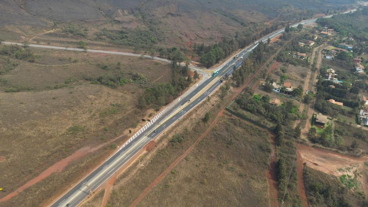 Acidente interdita BR-040 e deixa vítima fatal em MG