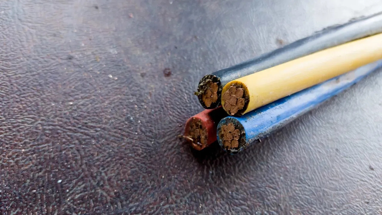 Homem morre após descarga elétrica em Goiânia