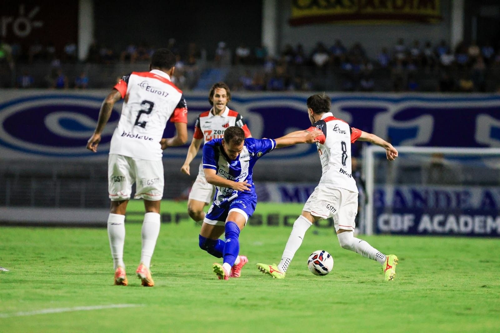 CSA precisa vencer e torcer para resultados na Série C