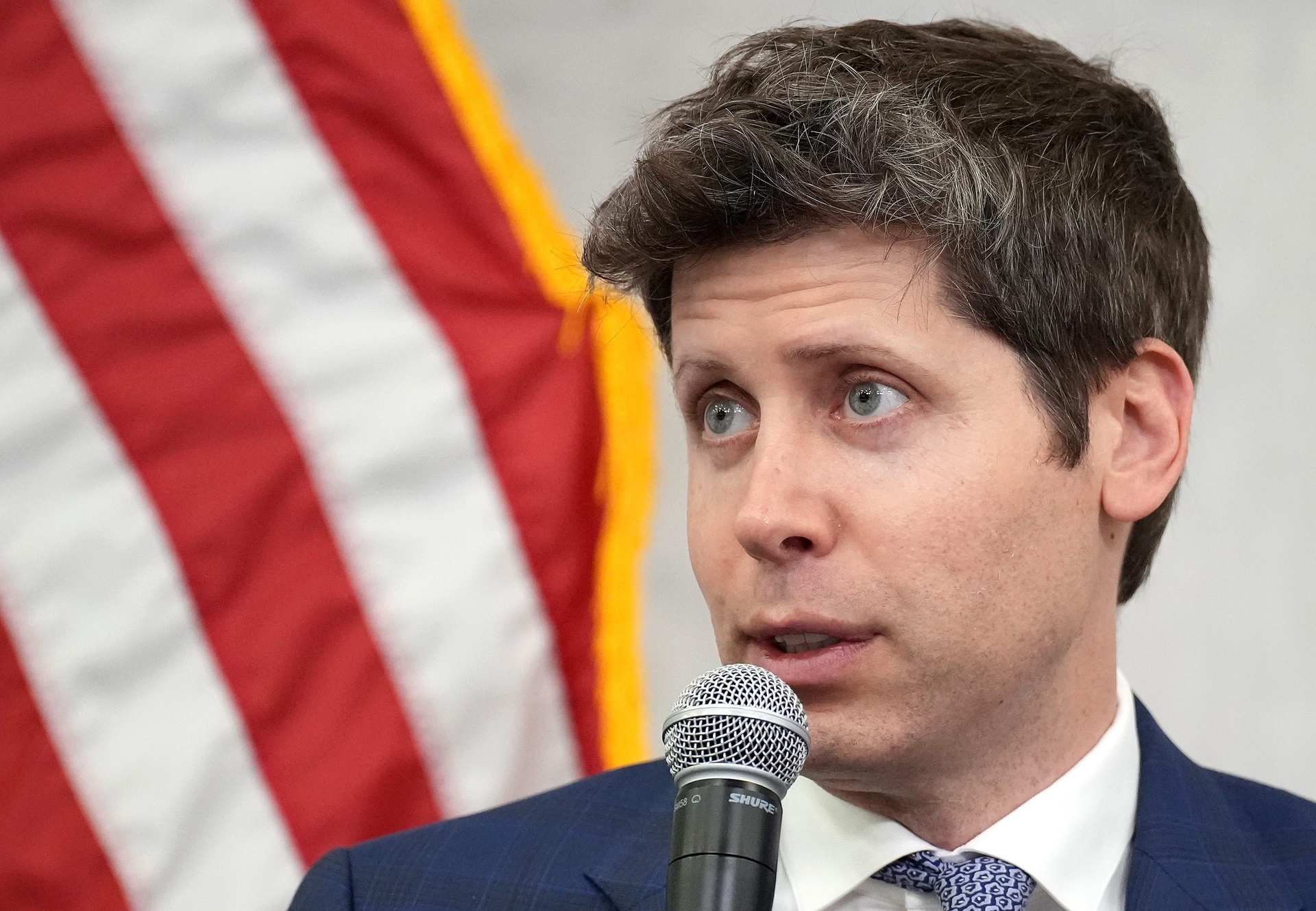 Sam Altman Atualiza ChatGPT e Surpreende Usuários