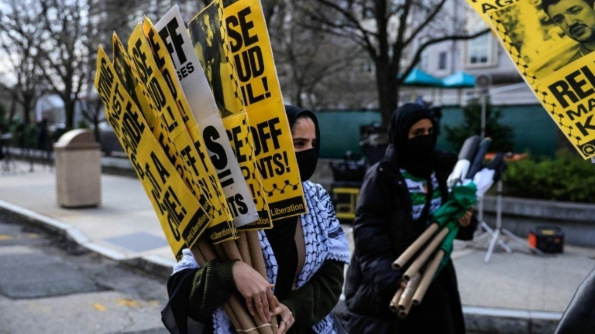 Estudante palestino preso em entrevista de cidadania nos EUA