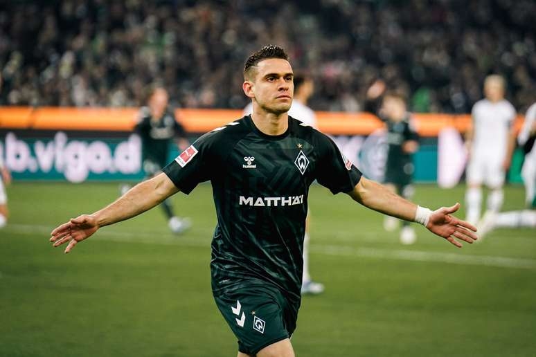 Rafael Borré é o novo reforço do Internacional para 2024