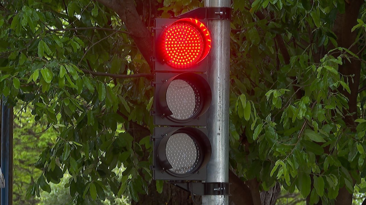 Ministério alerta sobre decisão de Maceió sobre sinal vermelho