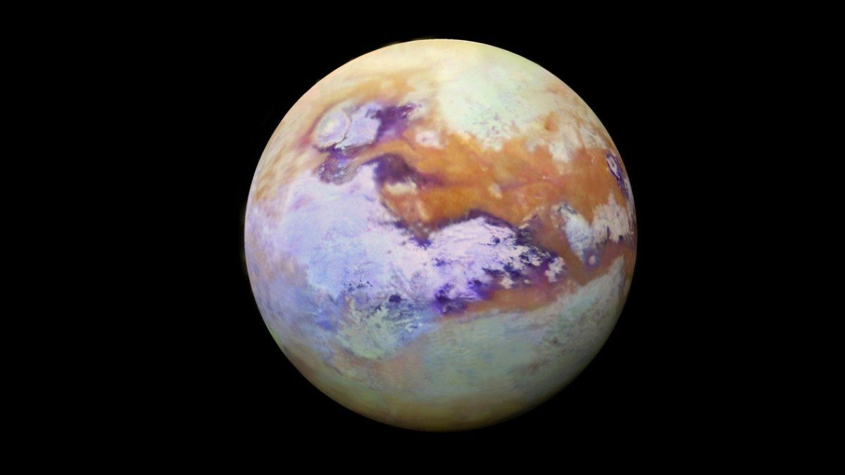 Estudo sugere possibilidade de vida em Titã, lua de Saturno