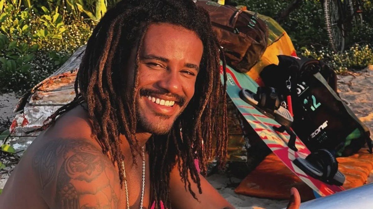 Atleta de kitesurf morre em competição no Ceará