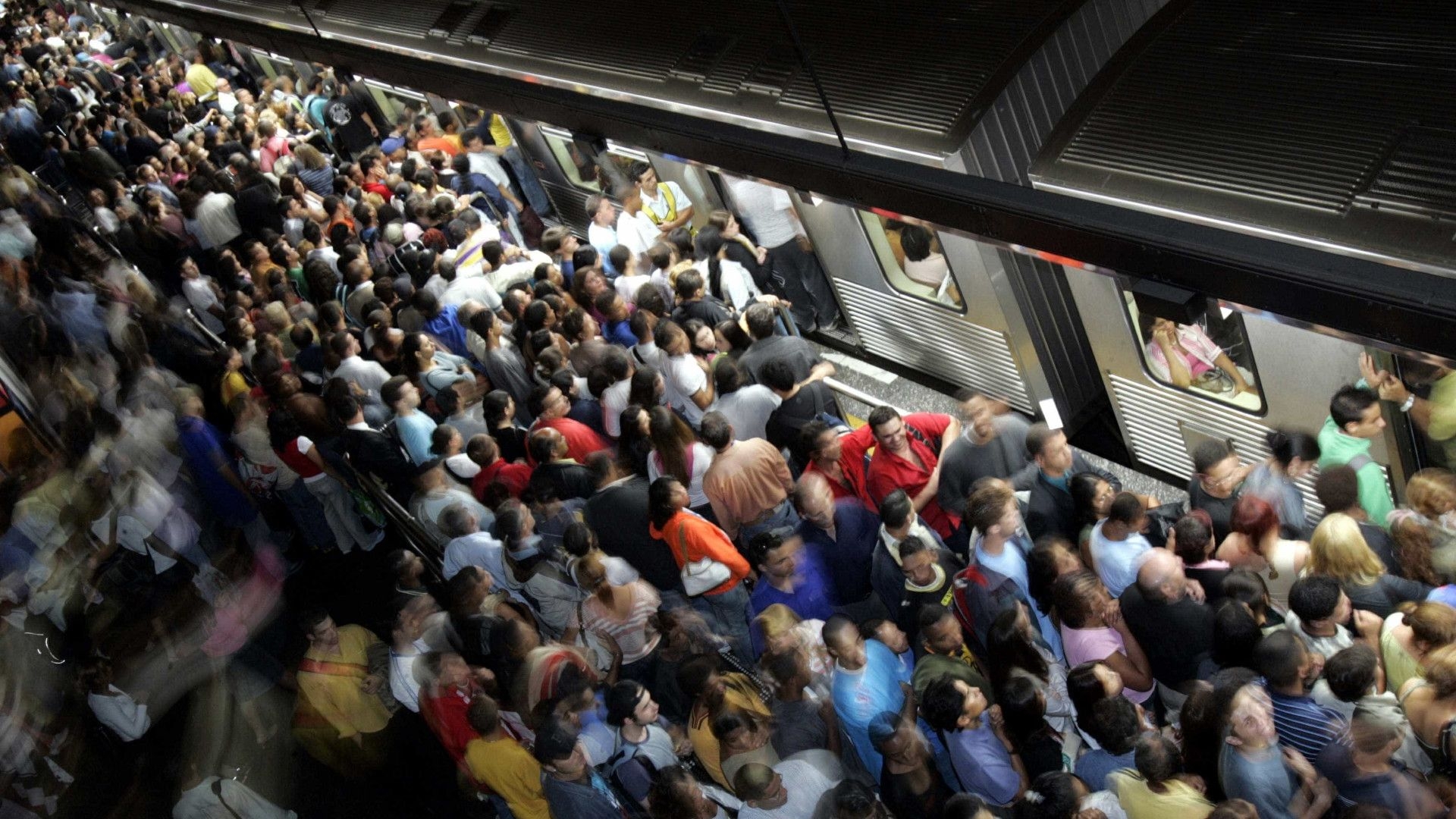 População pode começar a diminuir a partir de 2030, diz presidente do IBGE