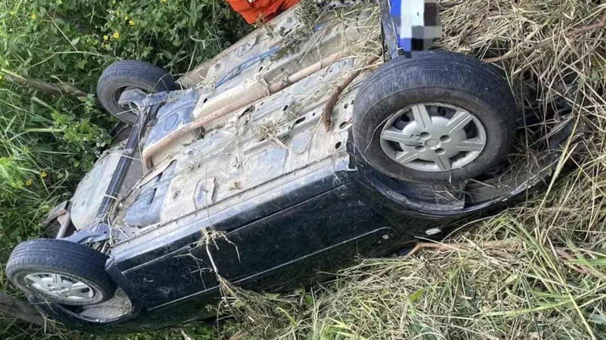 Criança sobrevive após acidente com os pais em Pernambuco