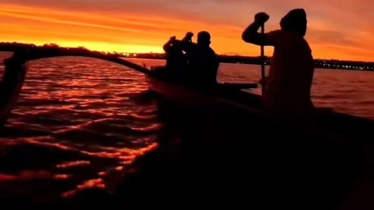 Remada da lua cheia une bem-estar e esportes