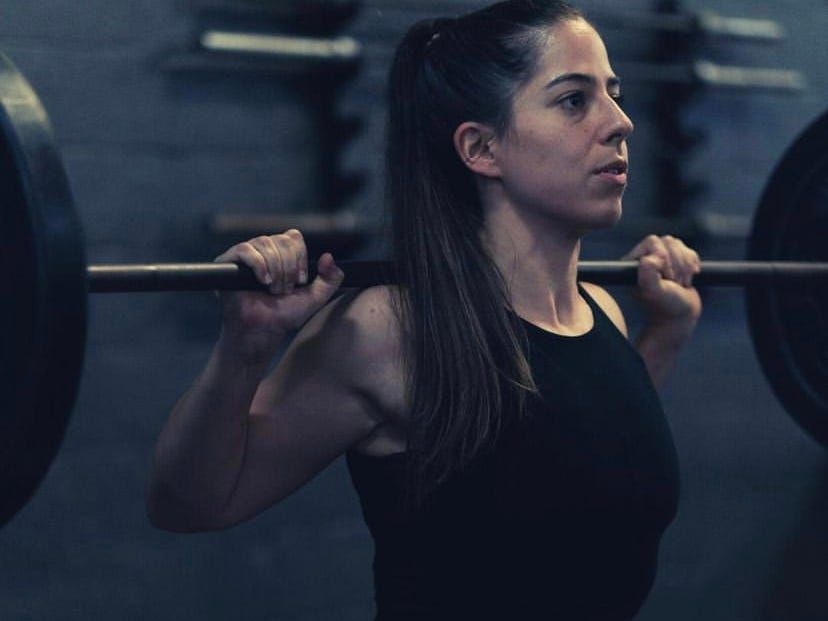 Esquecer Fones de Ouvido Gera Novas Amizades na Academia