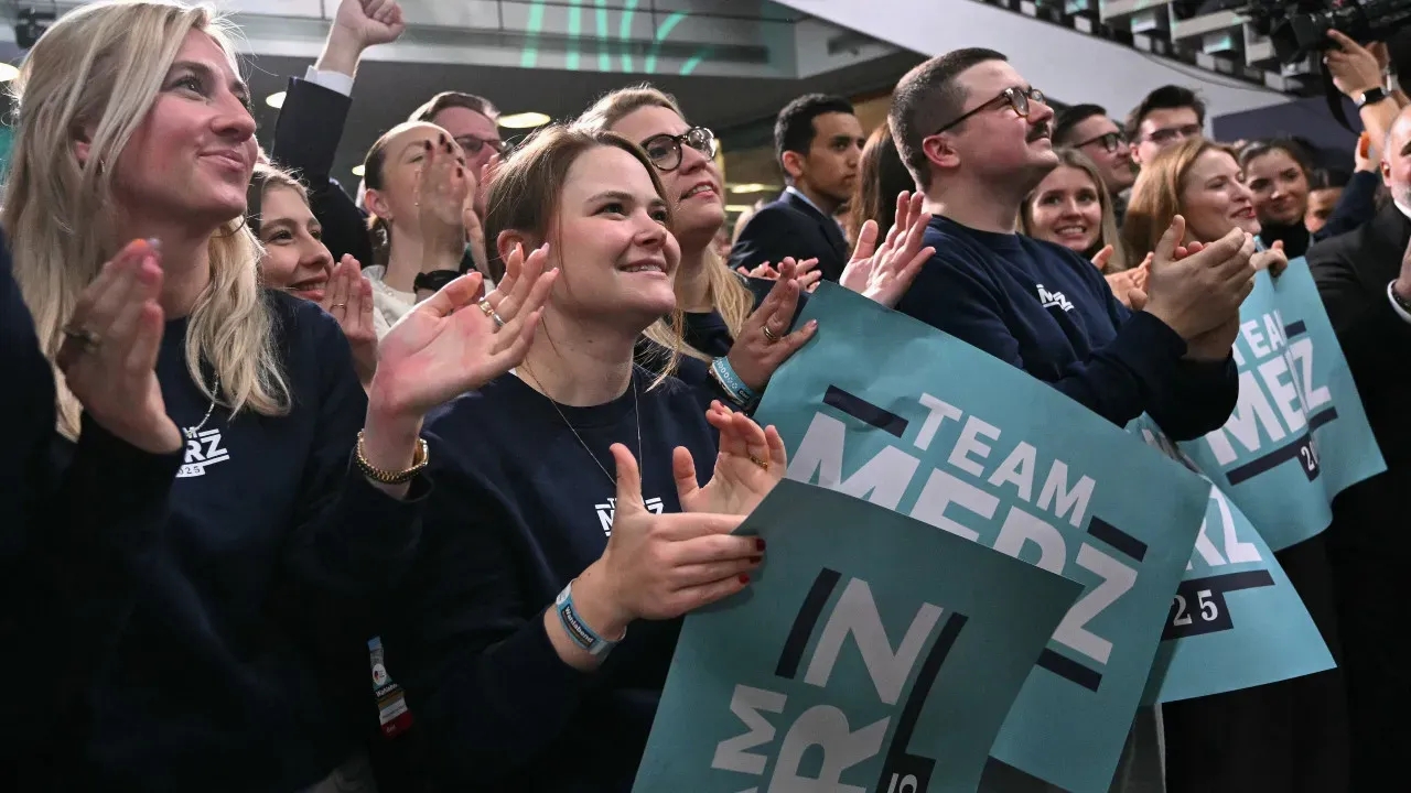 Conservadores do CDU lideram eleições na Alemanha