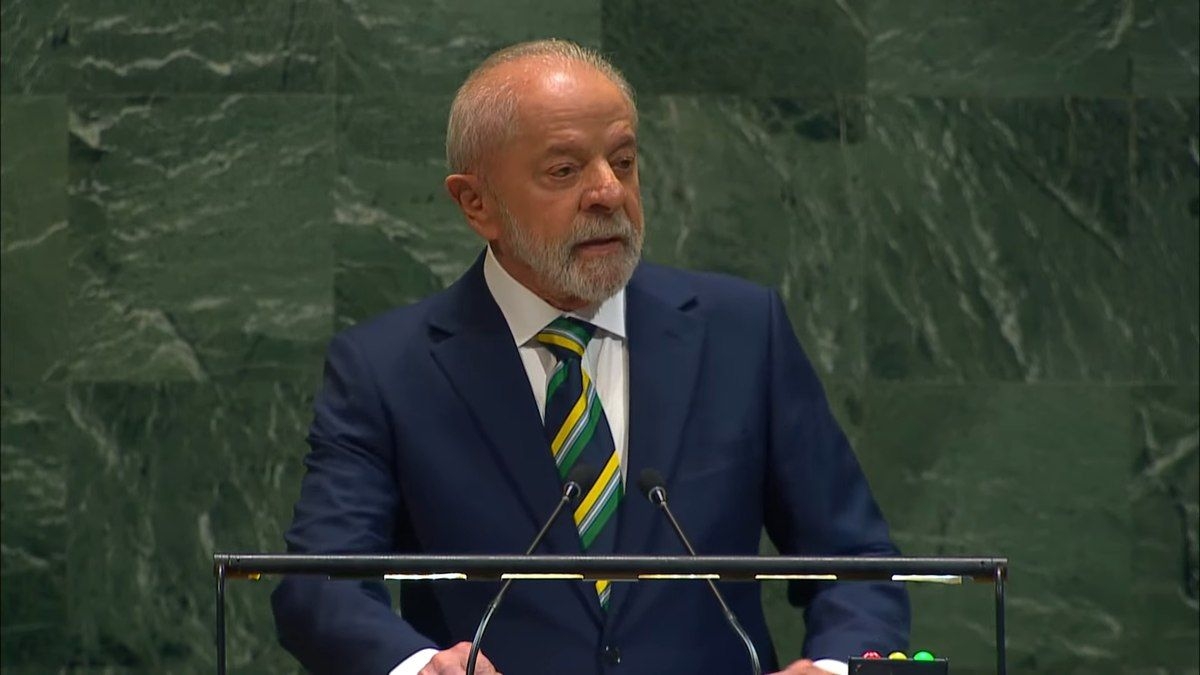 Lula avança agenda econômica com popularidade em alta