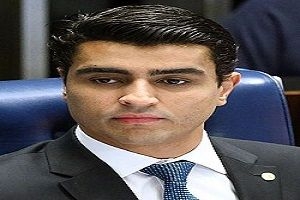 A difícil decisão de JHC sobre a quem trair; Lula ou Arthur Lira