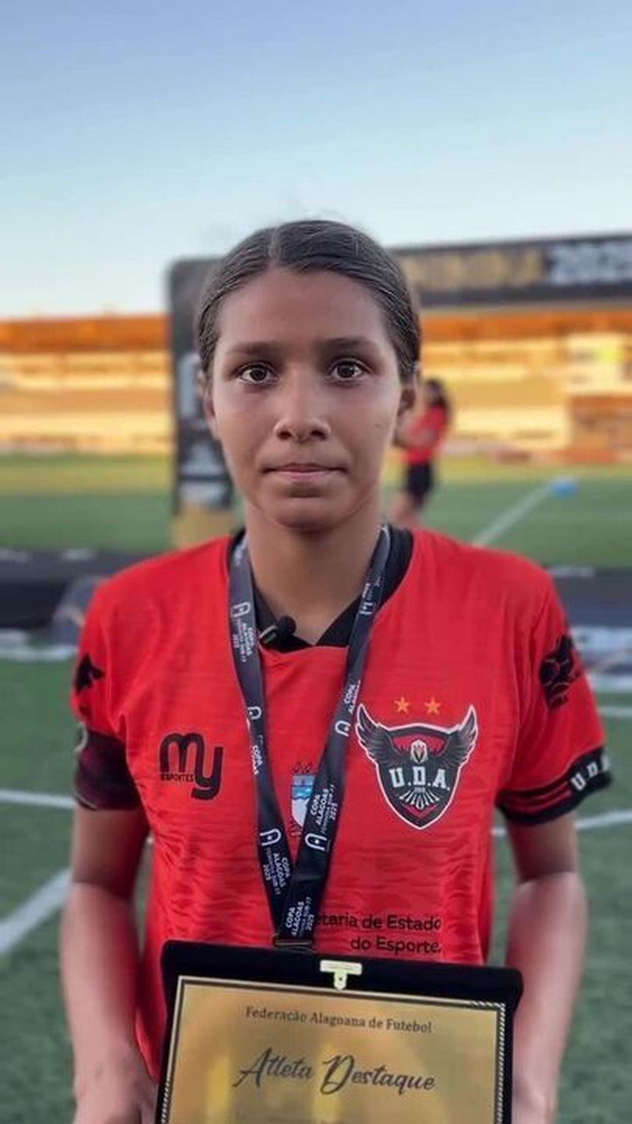 Zagueira do UDA faz rifa para cirurgia do joelho