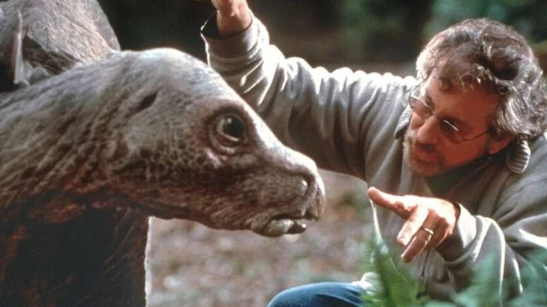 "Não tenho vergonha": Steven Spielberg reconhece que 'Jurassic Park' é sequência secreta de um dos melhores filmes de terror da história
