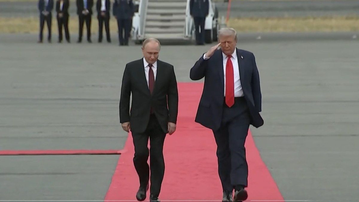 Putin e Trump discutem a Ucrânia sem acordo na reunião