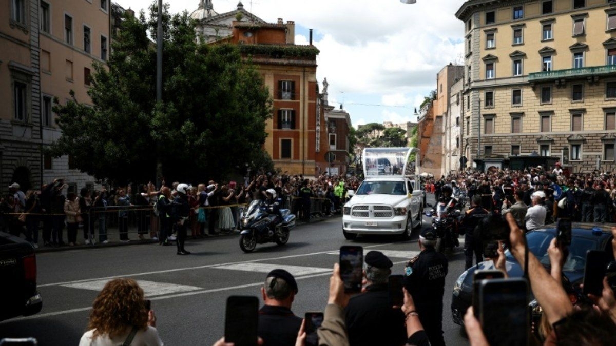 Última Cerimônia de Despedida do Papa Francisco