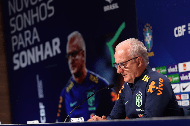 Dorival fala pela primeira vez sobre o São Paulo após sua saída do clube