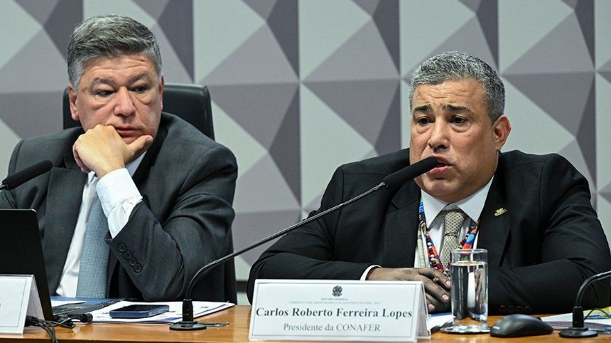 Presidente da Conafer é preso durante CPMI do INSS