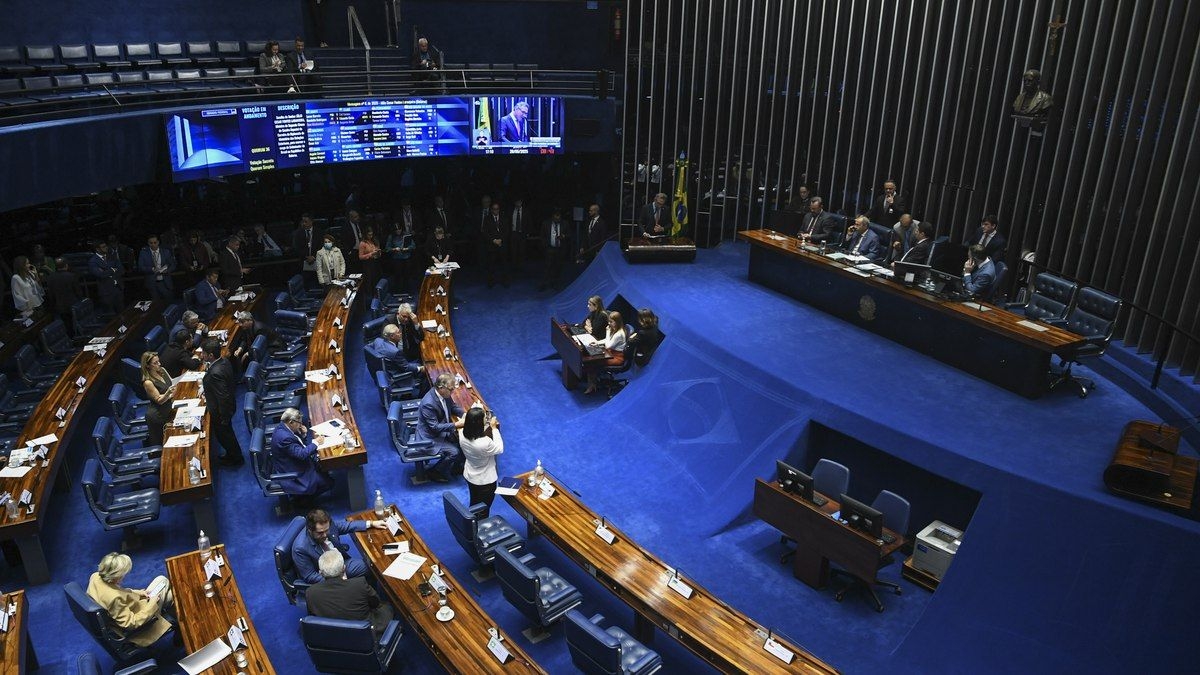 Senado aprova aumento no número de deputados federais