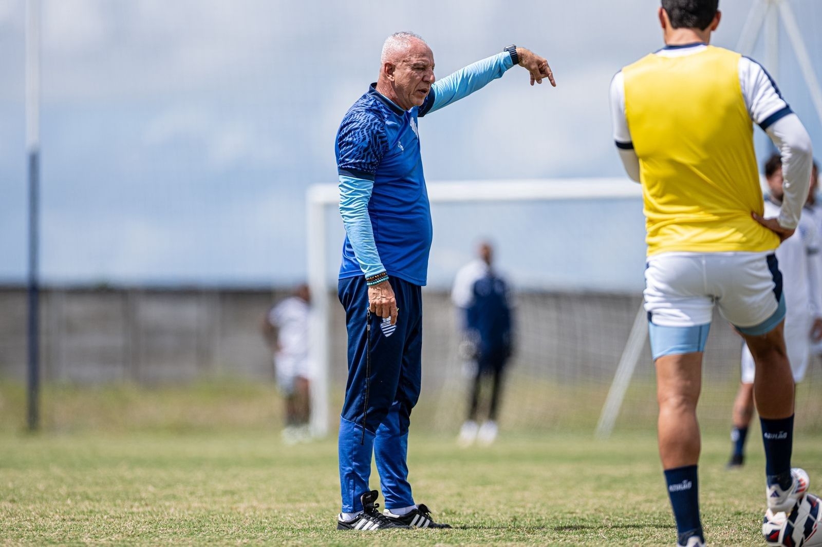 Márcio Fernandes busca reabilitação do CSA na Série C