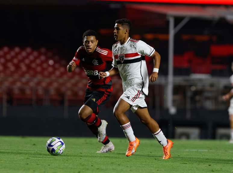 Ryan Francisco, joia do São Paulo, pode fazer história no Brasileirão Sub-17