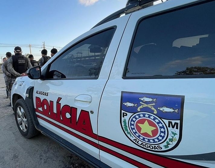 Jovem morre ao ser baleado no bairro Antares; ele foi vítima de outro atentado há 2 anos, diz irmão