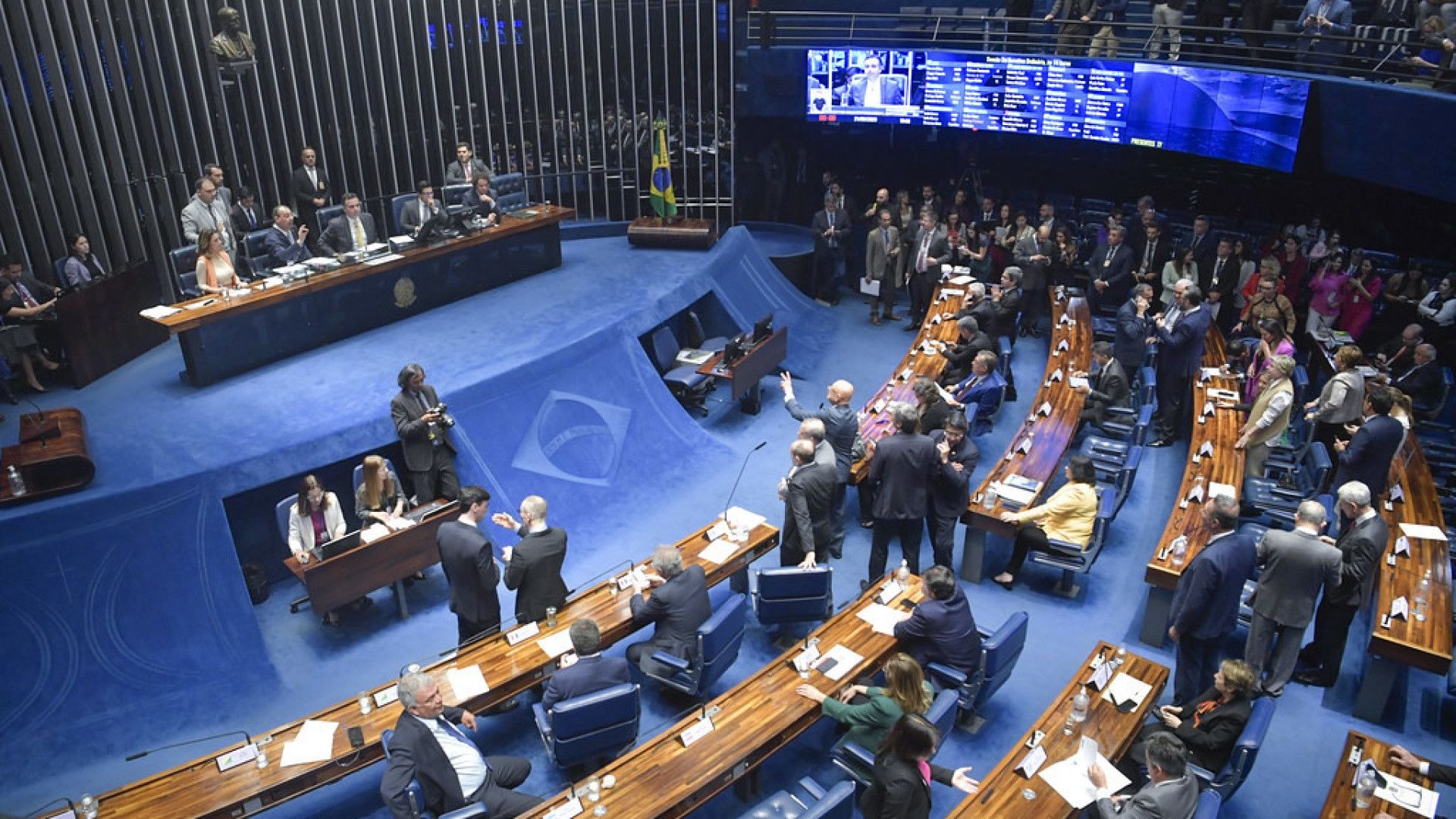 PGR pede que STF obrigue Congresso a votar lei sobre participação de empregado em lucros
