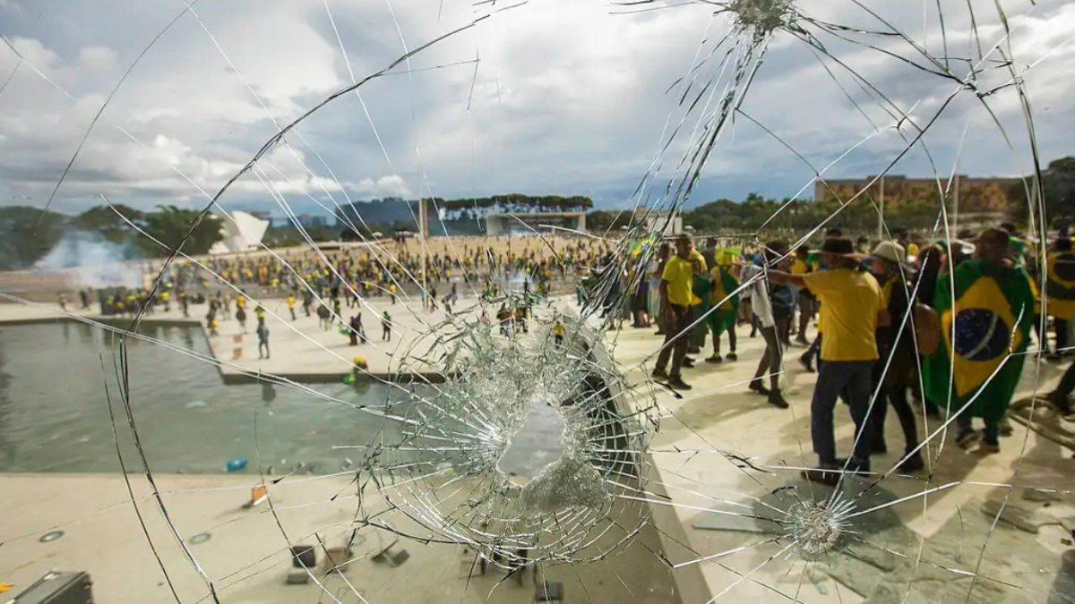 Câmara aprova urgência para projeto de anistia